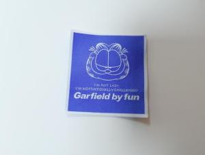 China Customized Design T Shirt Woven Label , Garment Neck Woven Label factory