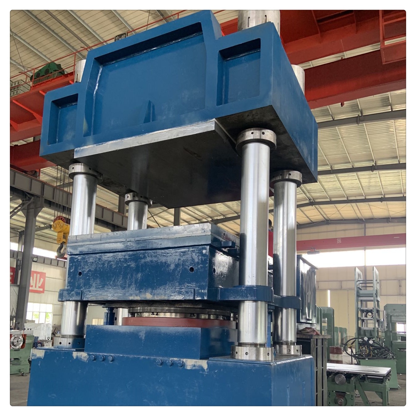 Easy to Operate Automatic Rubber Vulcanizing Press Machine for Streamlined Production