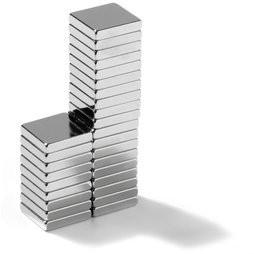 China Zinc / Ni Coated Neodymium Block Magnets Used In Speakers / Motor Grey Color factory