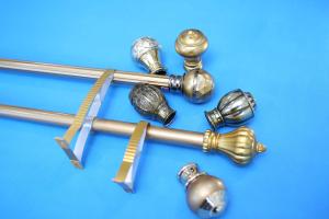 China Modern Galvanized Curtain Rods Adjustable 7.2 Metre 0.35mm factory