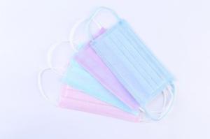 China Anti Fog Disposable Face Mask To Prevent Germs Anti Bacterial 17.5x9.5cm Size factory