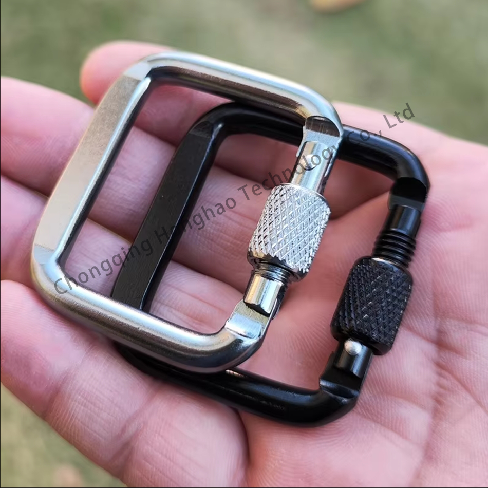 Outdoor Gear Essential Square Locking Carabiner Clip with Electrolytic Treatment Finish