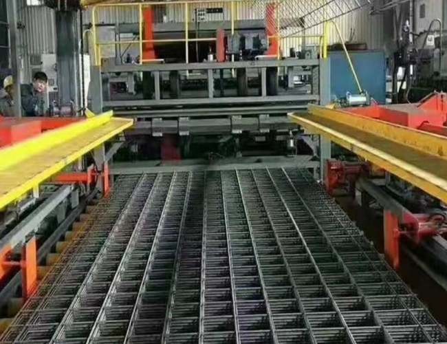 5mm to 18mm wire Galvanized Concrete Reinforcing Mesh