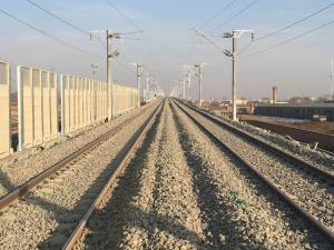 China Fireproofing Highway Sound Barrier , Cold Rolled Freeway Noise Barriers factory