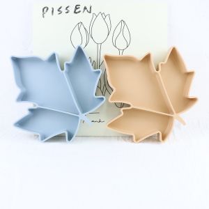 Unbreakable Silicone Divided Suction Plate Colorful Maple Shape