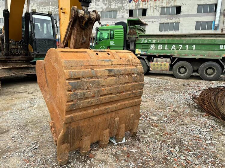 SANY 215 245 265 Medium Excavators 24Ton Second Hand 2020 Year 1.3m3 Bucket Capacity