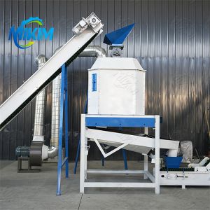 Automatic feed pellet production line for chickens, ducks, cattle and sheep