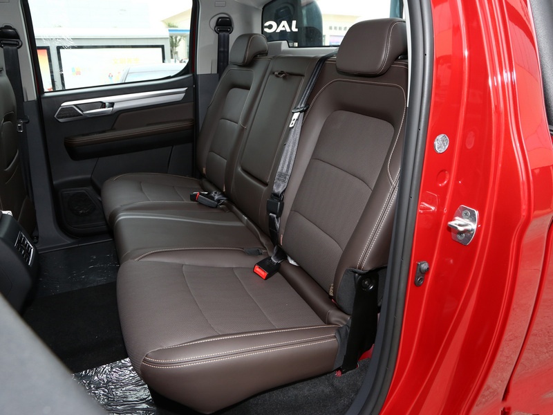 JAC Hantu Chinese Pickup Truck Gasoline and Diesel High Loading Capacity 4x4 Gas Cargo Pickup New Car