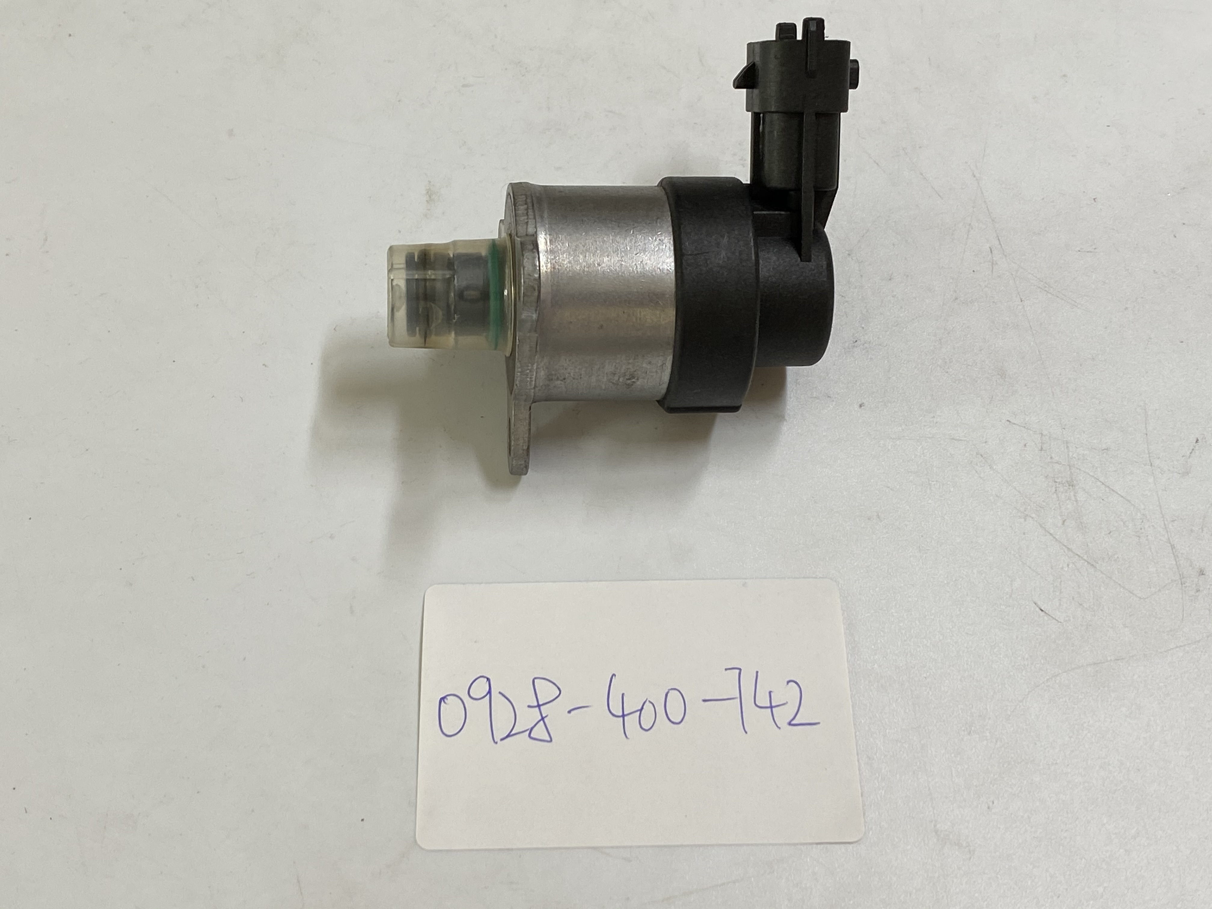 0928-400-742 High Pressure Oil Pump SCV Solenoid Valve SK130-8 SK140-8 Electrical Parts