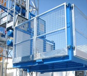 China CE Double Cage 300m Material Hoist Construction For Warehouse factory