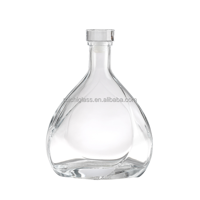 Hot Stamping Super Flint Glass Bottles for Vodka Whisky in Manufacturing Process