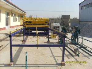 Durable Wire Cage Welding Machine , Iron Net Making Machine For Fencing Mesh