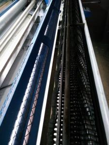 China High Efficiency Corduroy Cutting Machine 2~12m / Min Stepless Speed Regulation factory