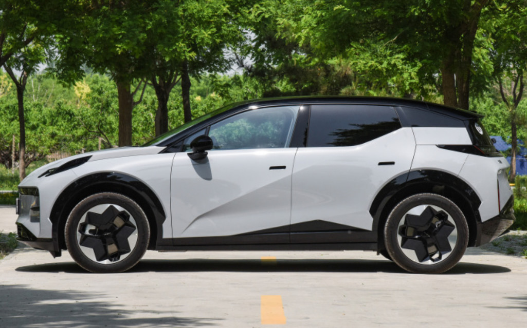 Top EV Cars ZEEKR X 2023 4WD YOU Version 5 Seats Pure electric Compact SUV CLTC pure electric range 512 (km)