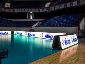 China LED Billboards Waterproof P8 Stadium Perimeter LED Display for rental football stadium perimeter led screen display factory