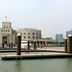 Customized Aluminum Alloy Floating Dock Design Marine Floating Pontoon Walkway