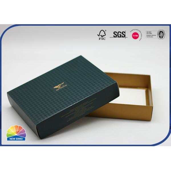 China Custom Embossing Paper Folding Gift Clothes Box Special Design factory
