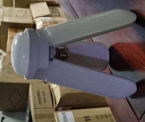 China Fan Blade CRI 80 AC85v 45w LED Bulb Lights For Warehouse factory