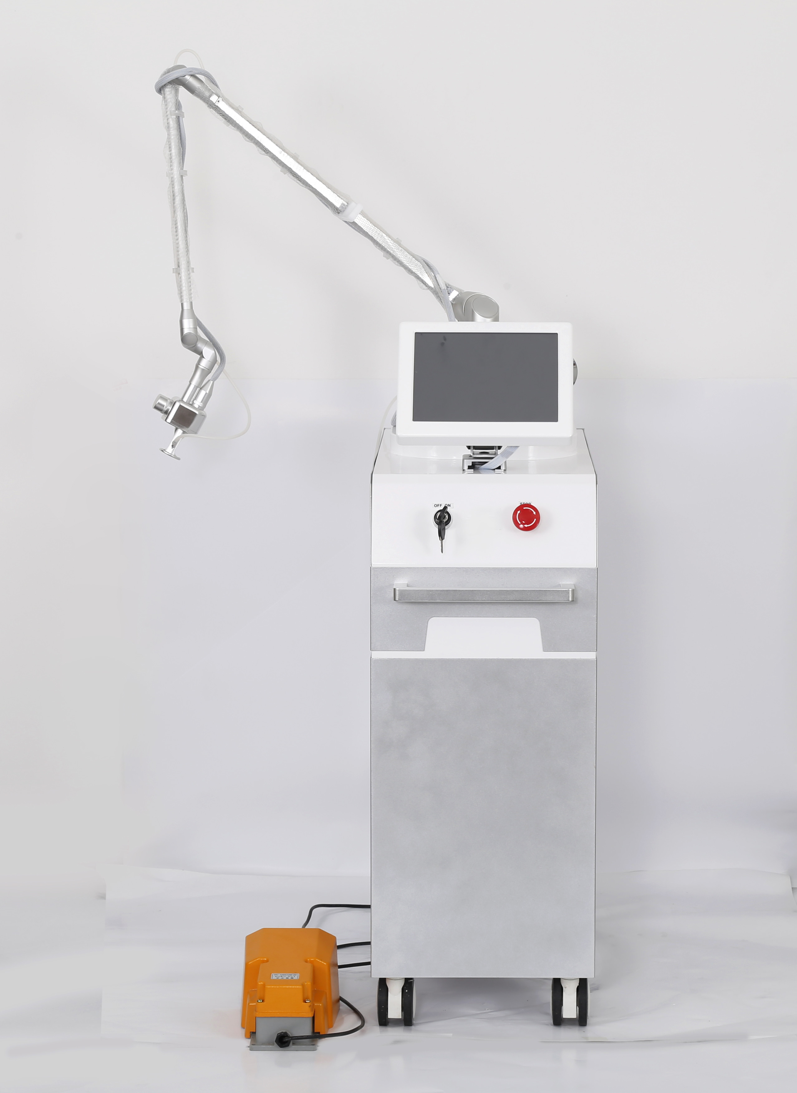 Obvious result multiple skin problems solved fractional CO2 laser machine