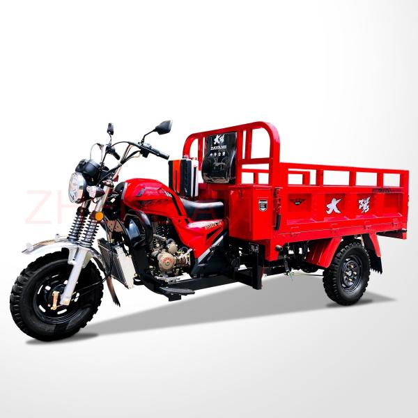 Lifan Tricycle Cargo for Adults in Panama 1 Passenger Single Cylinder 4 Stroke