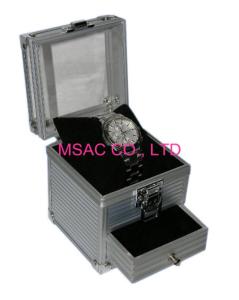 China Easy Transport Aluminum Watch Case Box Silver Color For Protect Watches factory