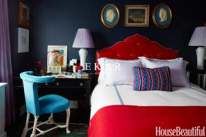 China Wood Double Bed Designs Red Leather King Bed Frame factory