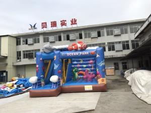 China EN71 Inflatable Bouncer House Slide Combo For Kids 3-18 Years Old factory