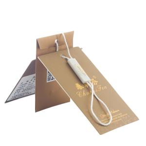 China Custom Pinted Paper Clothing Tags And Labels Maker With Small Paper Pouch factory