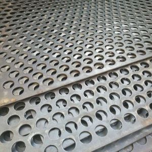 China Hot Dipped Galvanized Perforated Metal Mesh Speaker Grille on sale