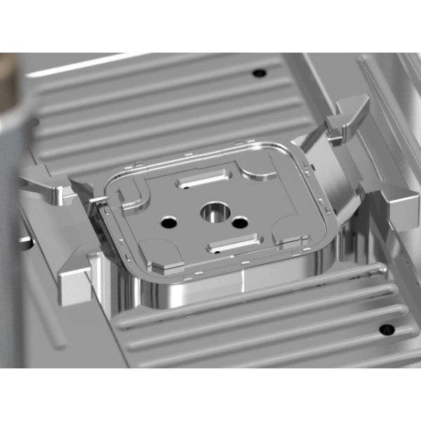 Front Housing / Cold runner / Three-plates mold No.22398
