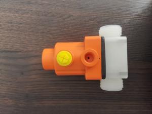 China PVC Practical Plastic Pressure Relief Valve , One Way Diaphragm Back Pressure Valve factory