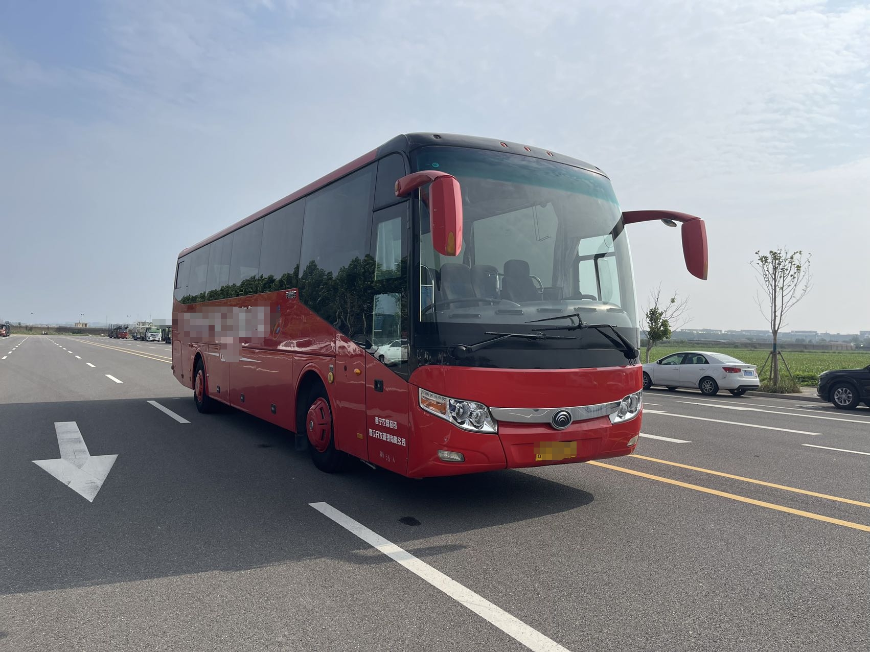 Find Bargain Prices on School Buses in Zhengzhou Diesel Fuel Type 6-8L Engine Capacity