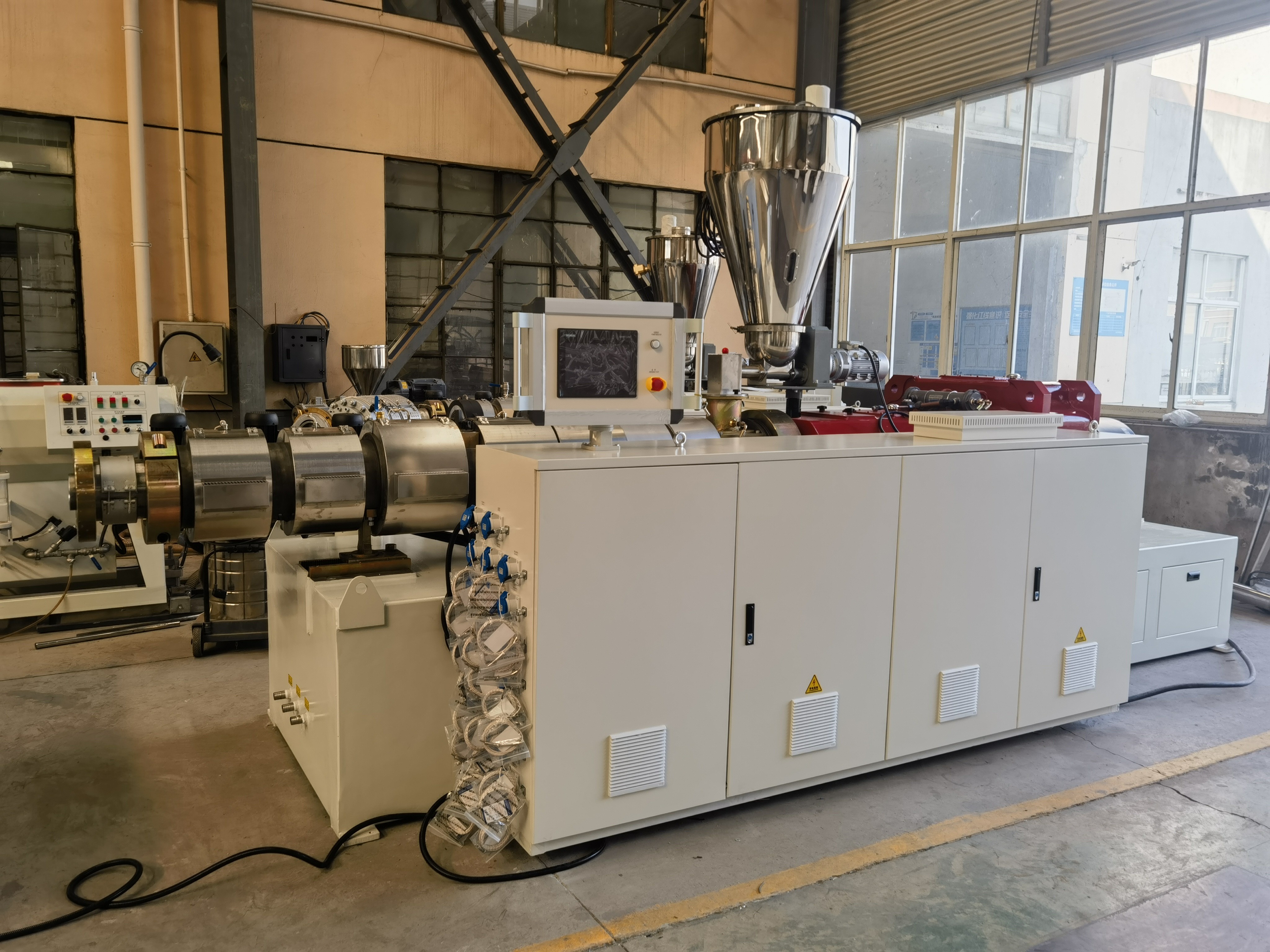 PVC Windows Profile Extrusion Line Making Machine Extruding Machine 1200mm PVC Ceiling Panel Production Line With Automatic Handling Machine