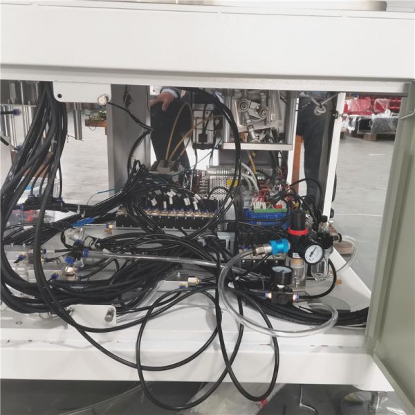 China vacuum mask packaging machine and logo printing automatic mask packaging machine kf94 mask packaging machine factory