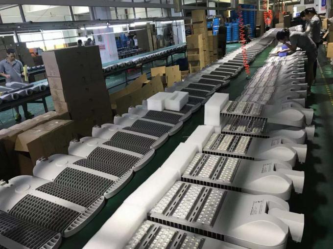 Outdoor 30w 60w Led Street Lamp IP65 2700-6500K For urban Road Link street Lighting