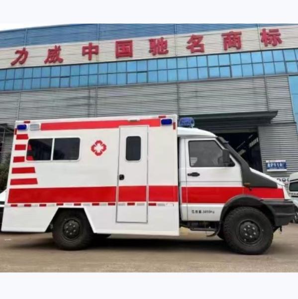 130km/H Hospital ICU Vehicle IVECO Transport Ambulance For Emergency Medical