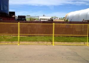 China Outdoor Temporary Construction Fence Panels 6M Length PVC Coated factory