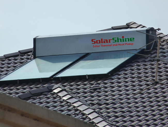 Anti Rust Solar Panel Hot Water Heater Pressurized Type Simple Maintenance