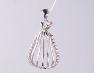 China Hollow Geometric 925 Sterling Silver Cross Pendant For Women 925 Silver CZ Pendant Add A Touch Of Luxury To Your Jewelry Collection 925 Silver CZ factory