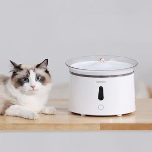 China 2.4L Automatic Electric Pet Water Dispenser Private Mold Functional Dog Bowl factory