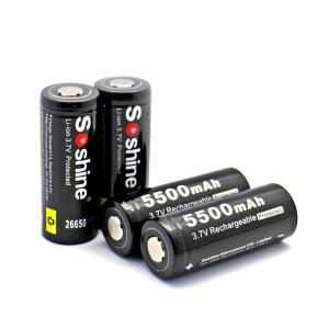 China Soshine 3.7V rechargeable Li-ion 26650 5500mAh Protected Battery with button top factory