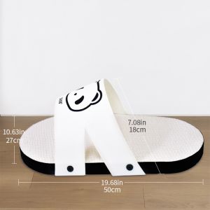 New Arrival Slipper Shape Cat Scratcher Scratching Board for Indoor Kittens