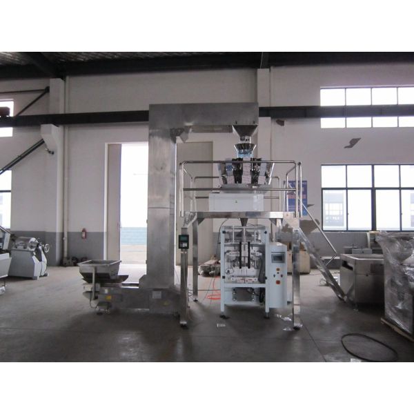 China Eminently Accurate automatic dry food packaging machine factory