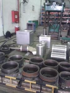 China CE Approve Induction Heat Treatment Machine , 80Kw PWHT Machine factory