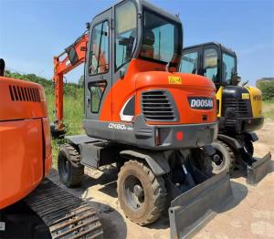 China Original Korea Used Mini Excavator Doosan DX60W-9C 6 Ton Small Wheel Excavator factory