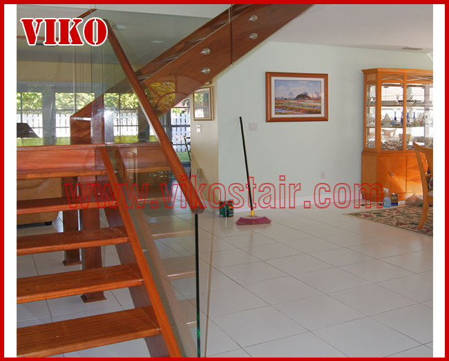 Solid Wood Staircase VK95S American Handrail Tread American ,Railing tempered glass, Handrail b eech Stringer,carbon