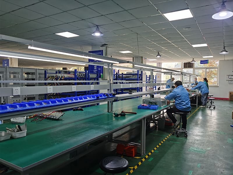 18KW 18650 Battery Capacity Tester , Cylindrical Cell Battery Discharge Analyzer