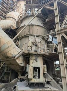 China Vertical Spiral Mill For Crushing And Grinding Of Metal And Non Metal Ores factory