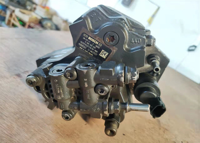 2nd Hand Cummins Fuel Injection Pump 6D107 For Excavator PC200-8 3955153 4988593