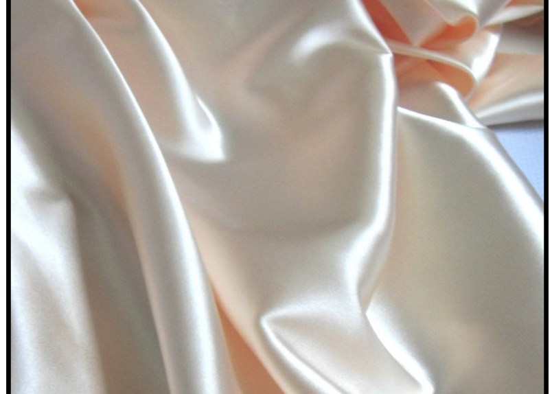Lining Plain 50Dx75D Width 150CM Polyester Dyed Fabric